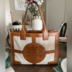 Tory Burch handbag, excellent condition!